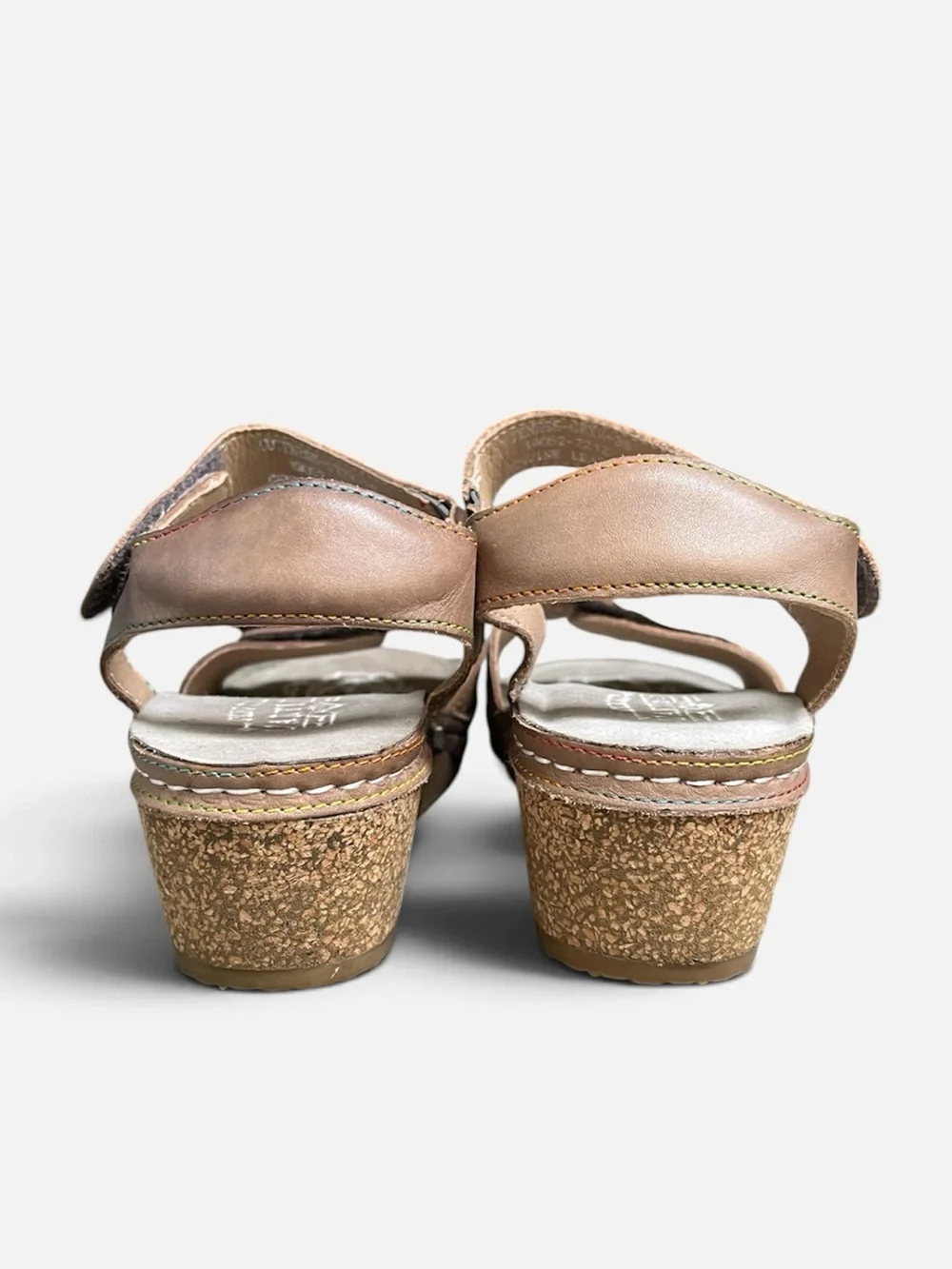 L'Artiste Spring Step “Cuteness”Leather Wedge Sandal in Camel-EU38 (7.5-8)
